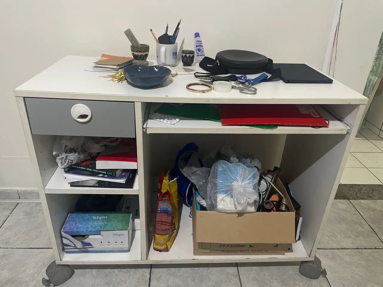 Mesa de computador usada