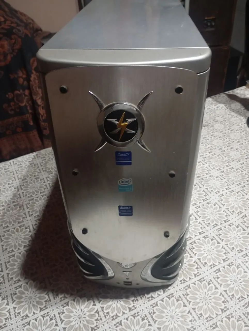 Gabinete Xblade vintage  - Foto 3