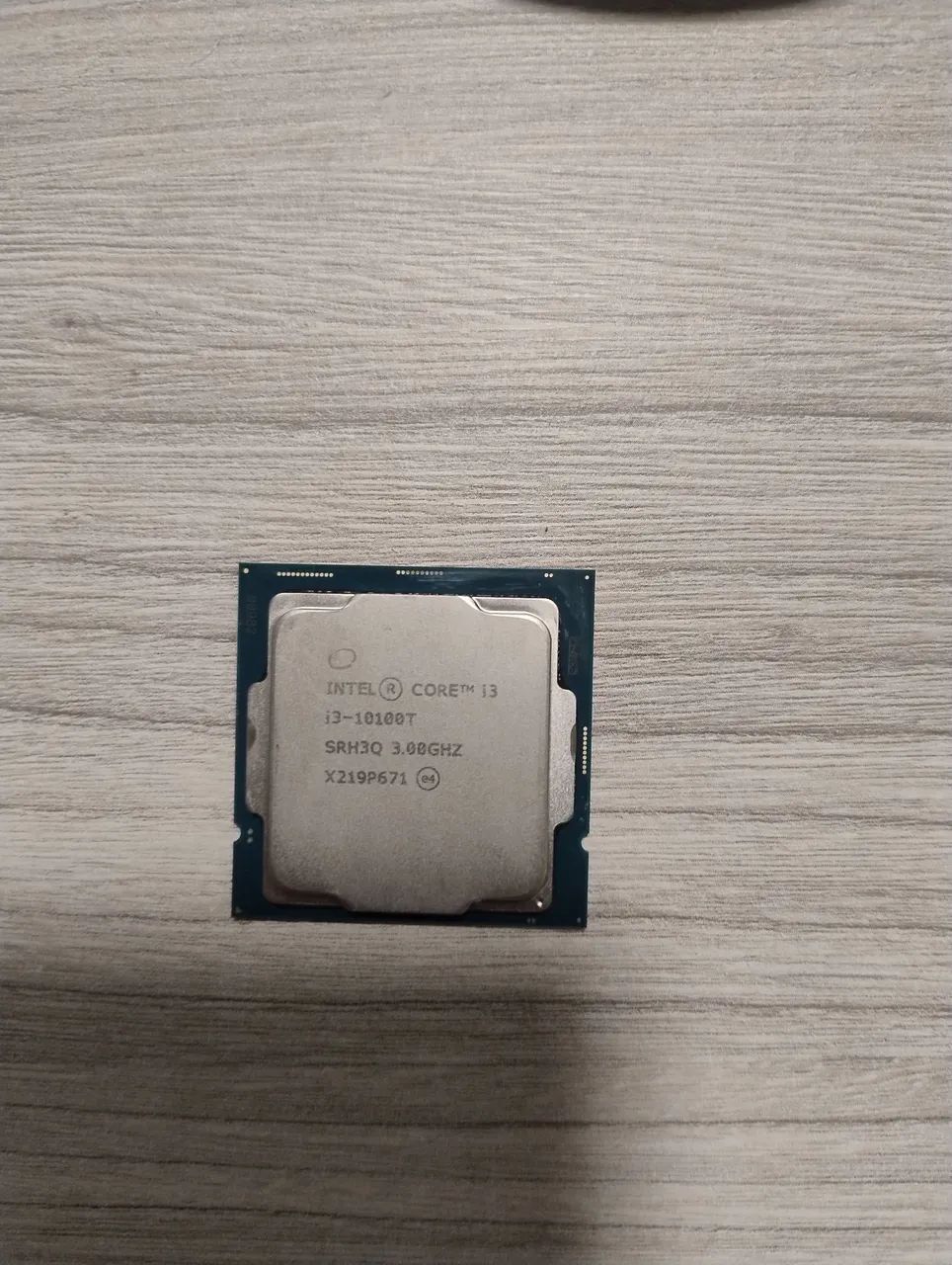 Processador Core i3 10100T 3.00GHz. Excelente estado