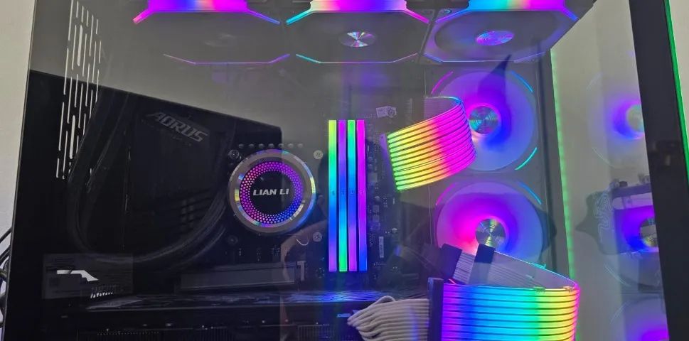 Pc i9 14900Kf Rtx 4080S 96 gb Estudo Trocas - Foto 3