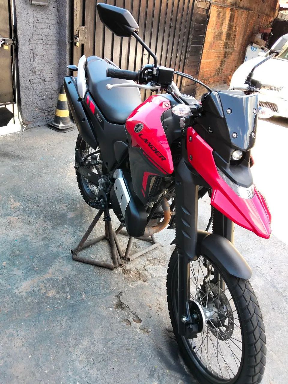 Lander 250 - Foto 2
