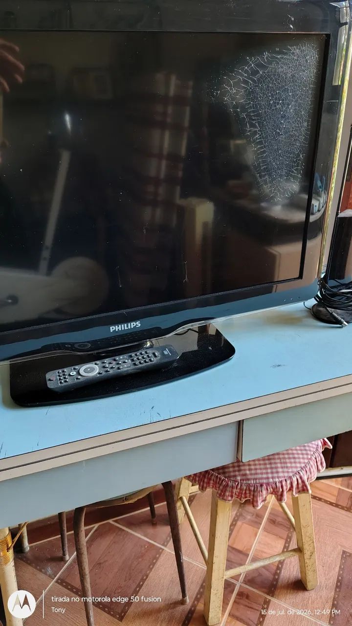 Tv Philips 32 polegadas,  HDMI e USB, não smart. - Foto 5