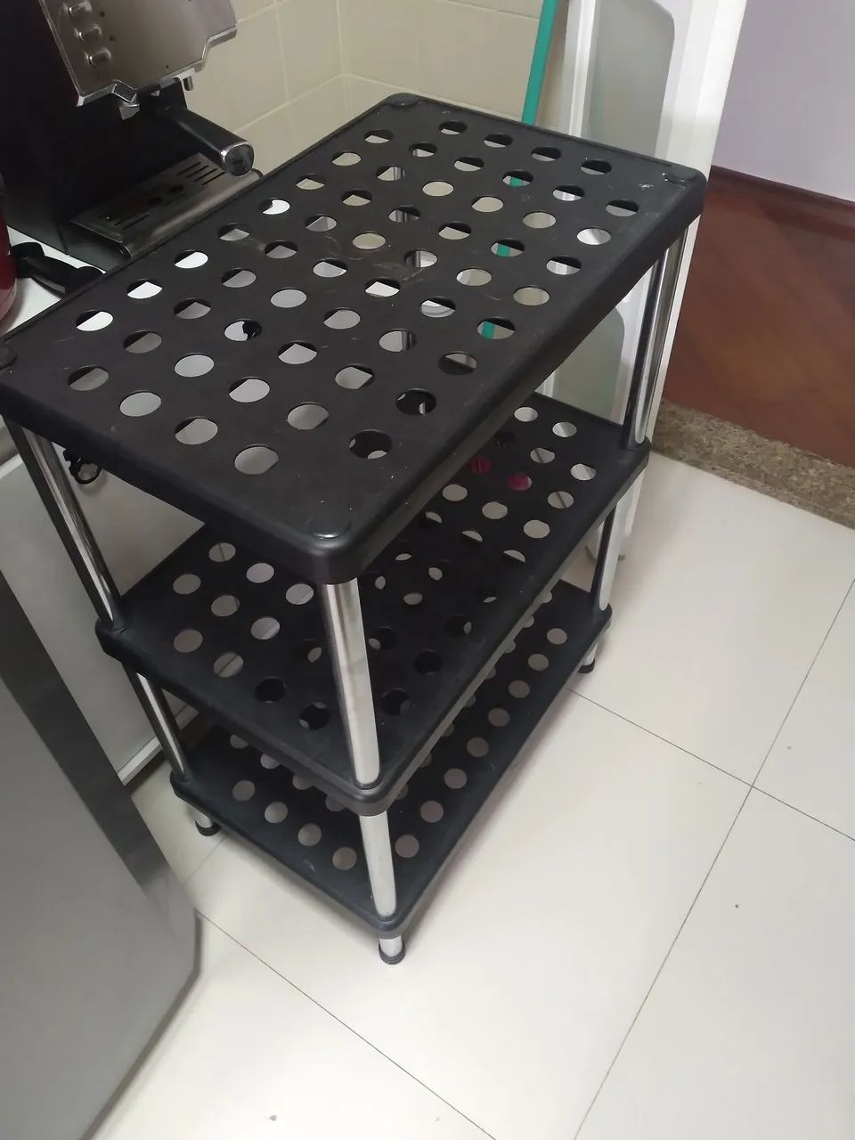 Estante de ferro e plástico rigido - Foto 2