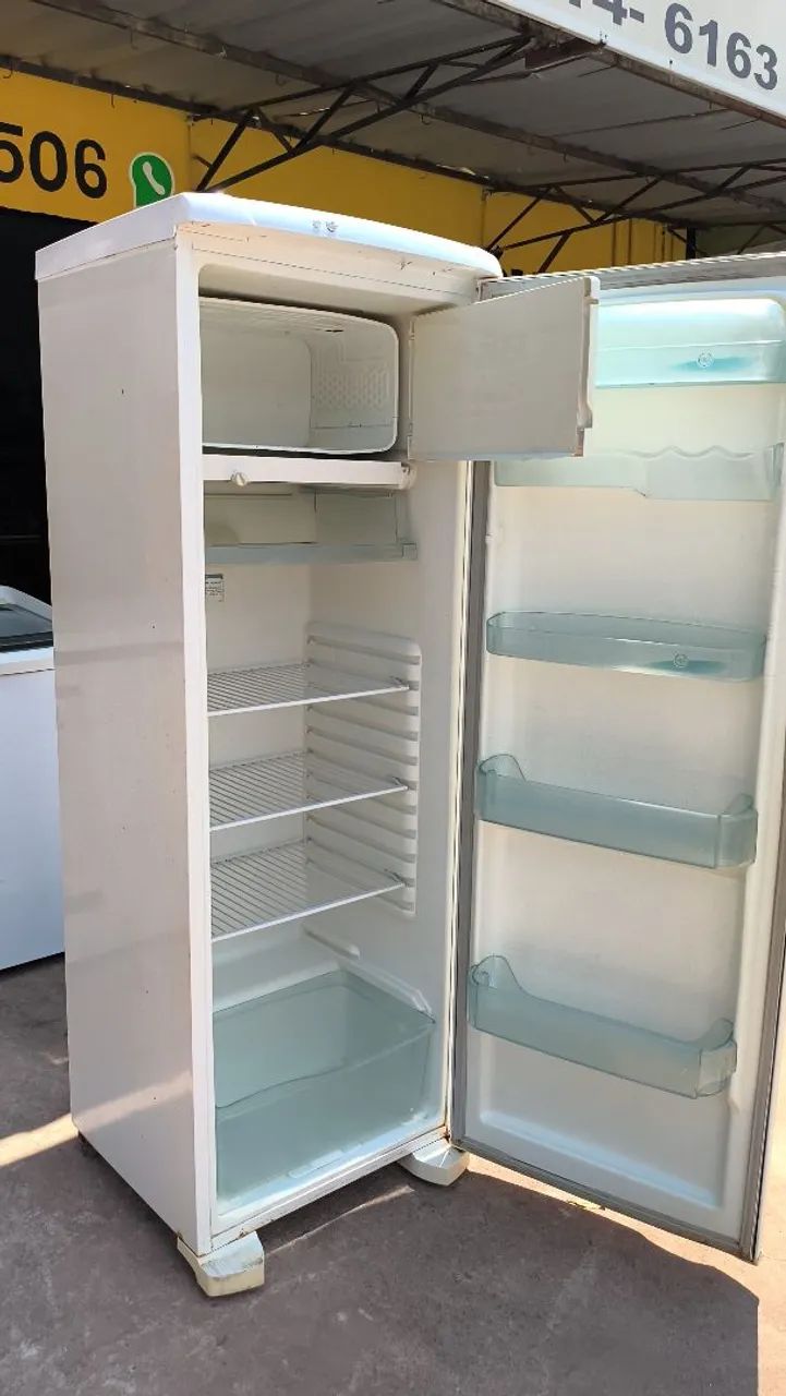 Geladeira Electrolux 380 litros  - Foto 5