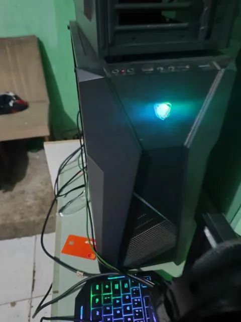 Pc Ryzen 3 200G - Foto 3