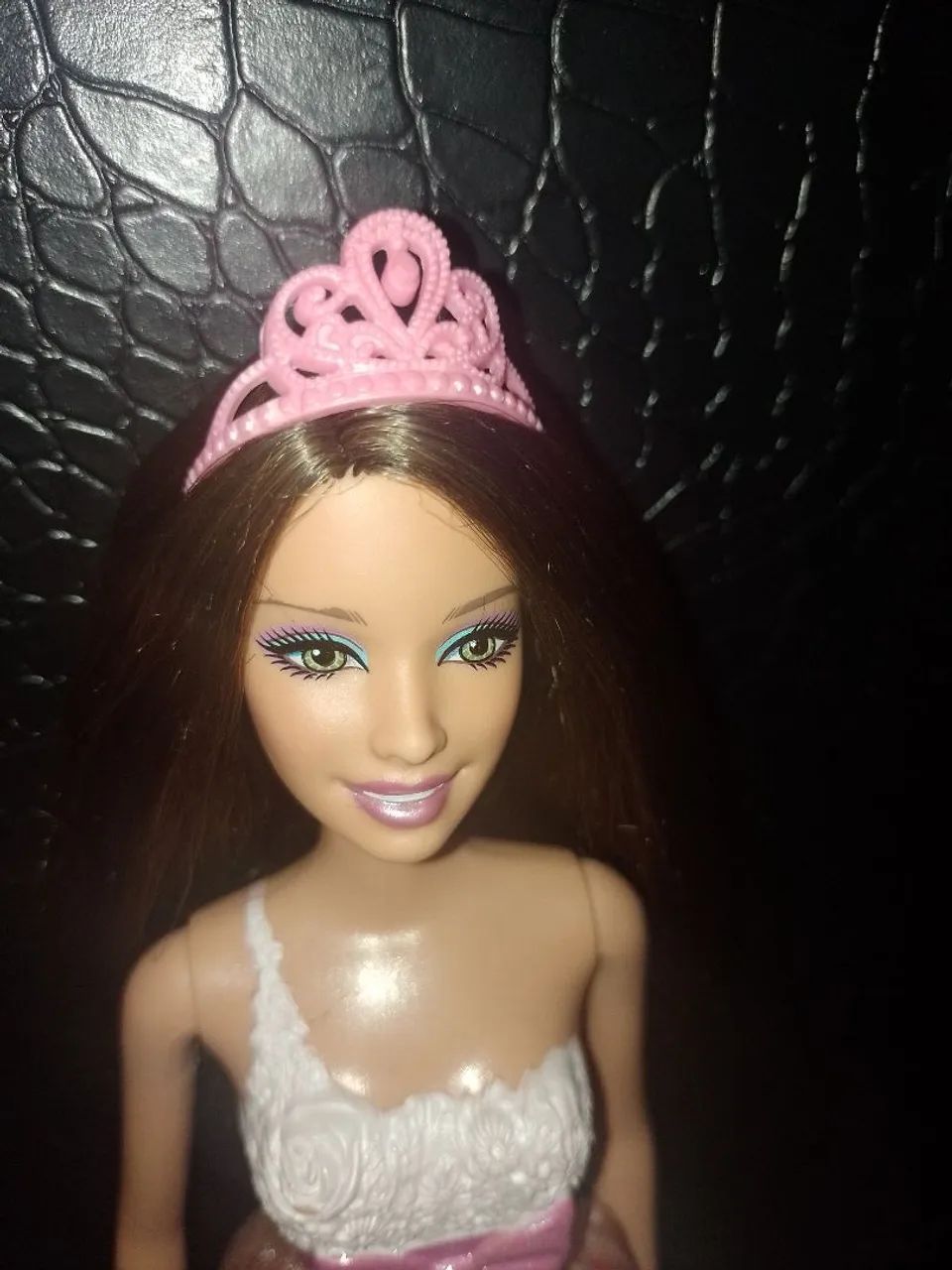 Barbie Teresa Princesa Básica  - Foto 3