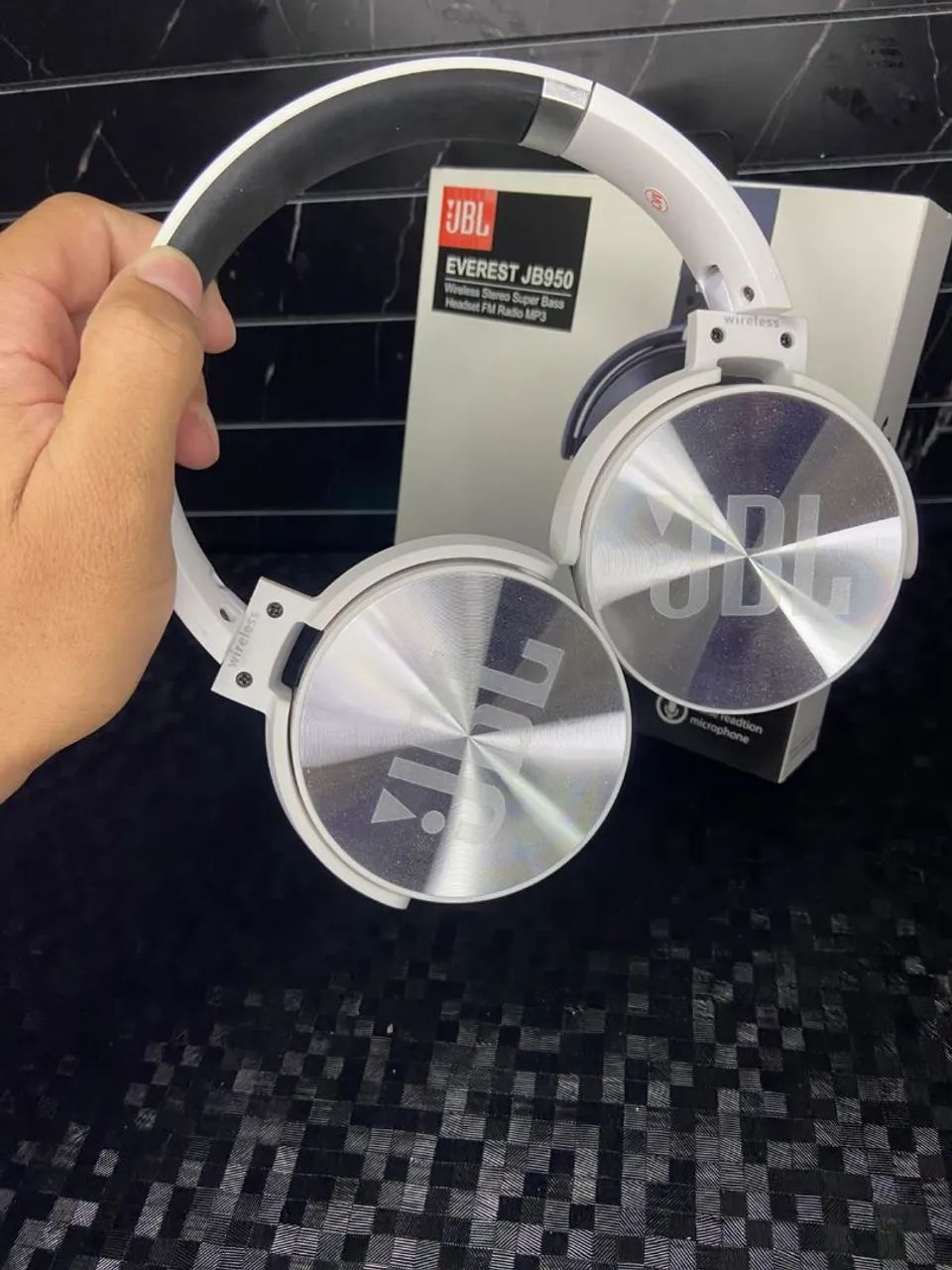 Headphone Bluetooth JBL - com microfone embutido, resistente a água - entrega rápida  - Foto 2