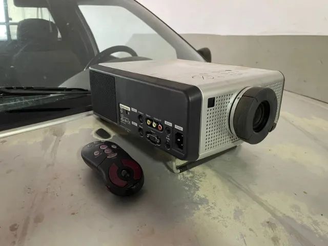 retropojetor profissional com controle remoto mil reais zap 043 9  *