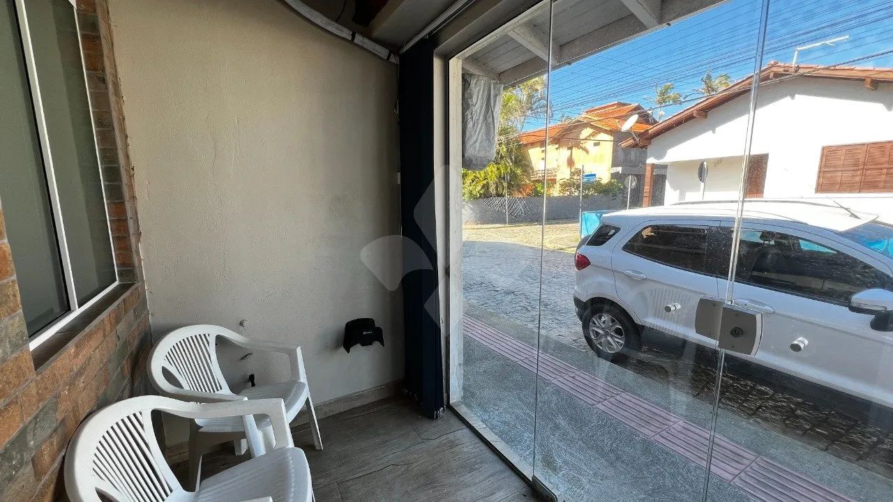 Casa com matricula 4 imóveis independentes, Centro de Garopaba - Foto 4