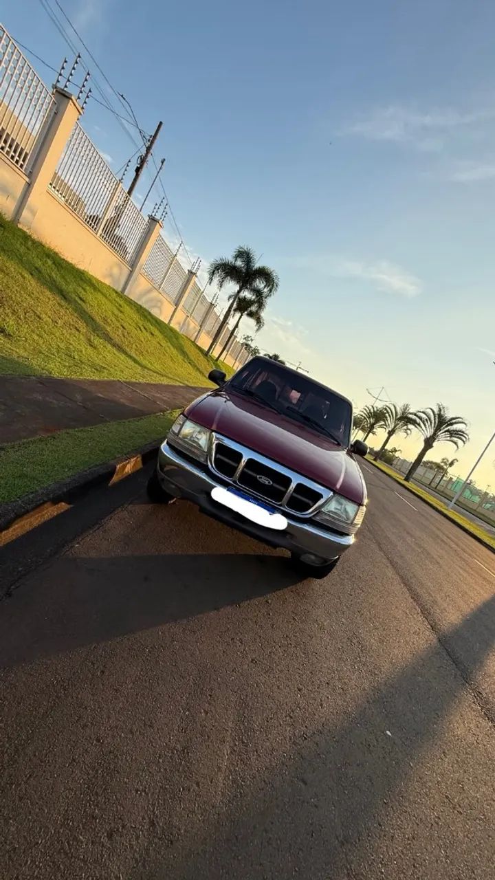 Ford Ranger XLT 4.0 4X2 CS 2000 - Foto 2