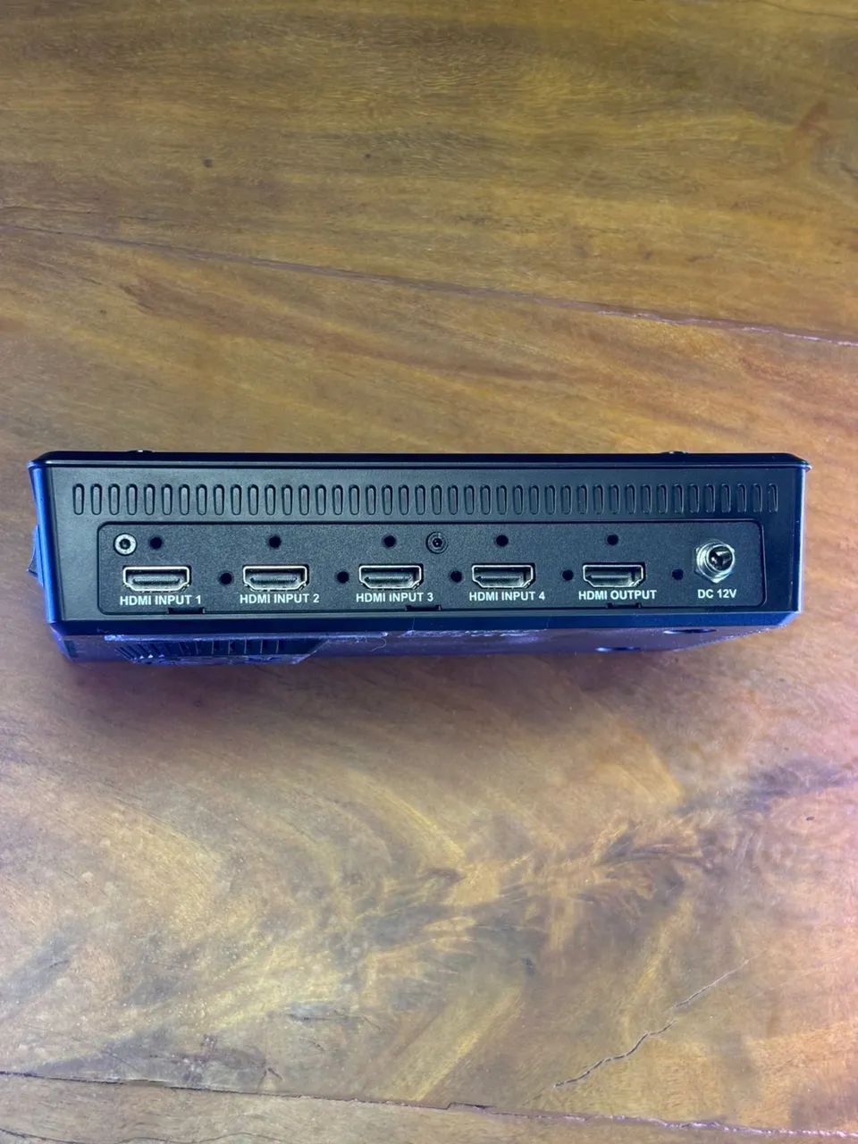 Mesa de Captura Feelworld LivePro L1 - Foto 2
