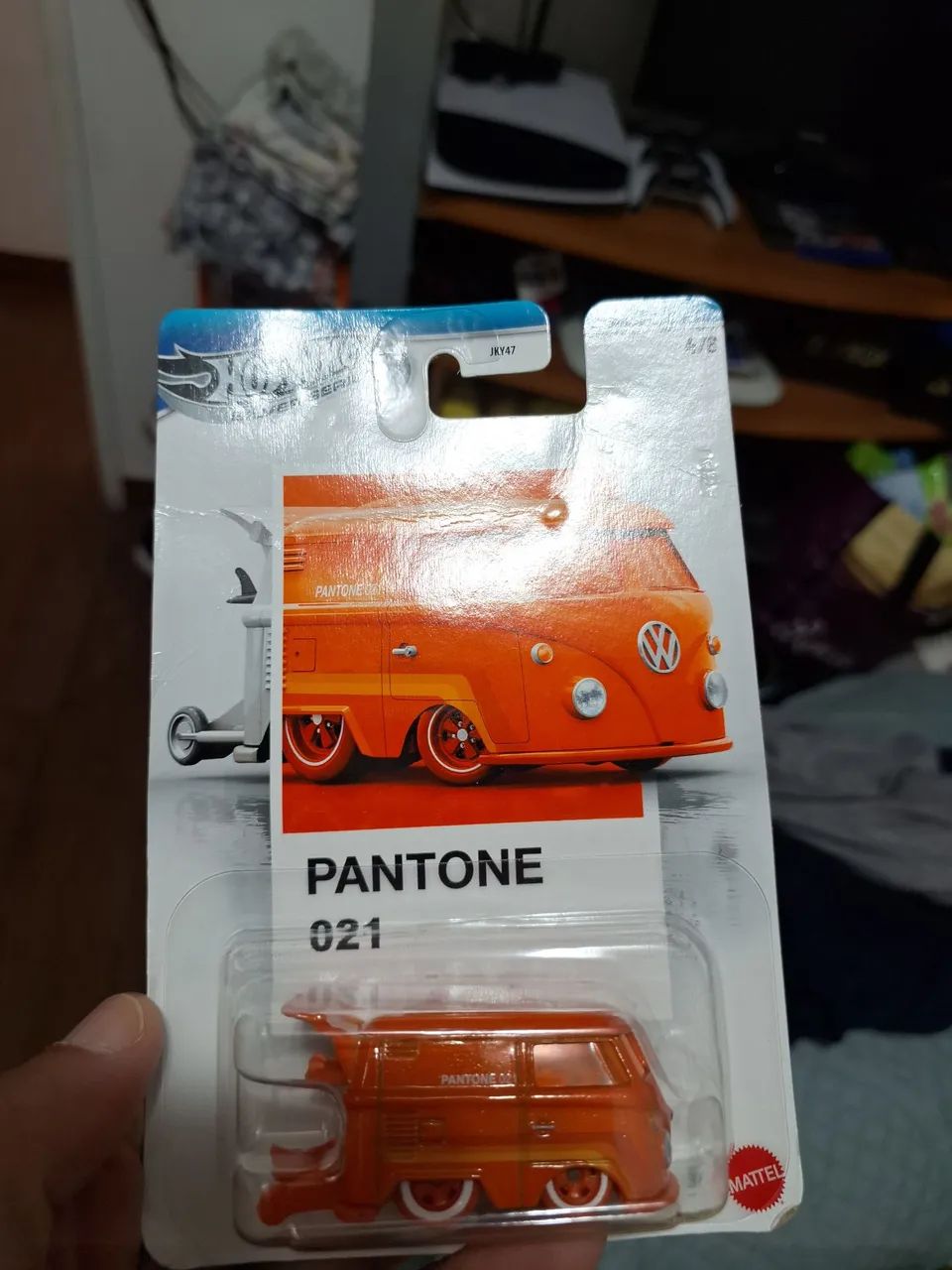 Hot Wheels kool kombi pantone