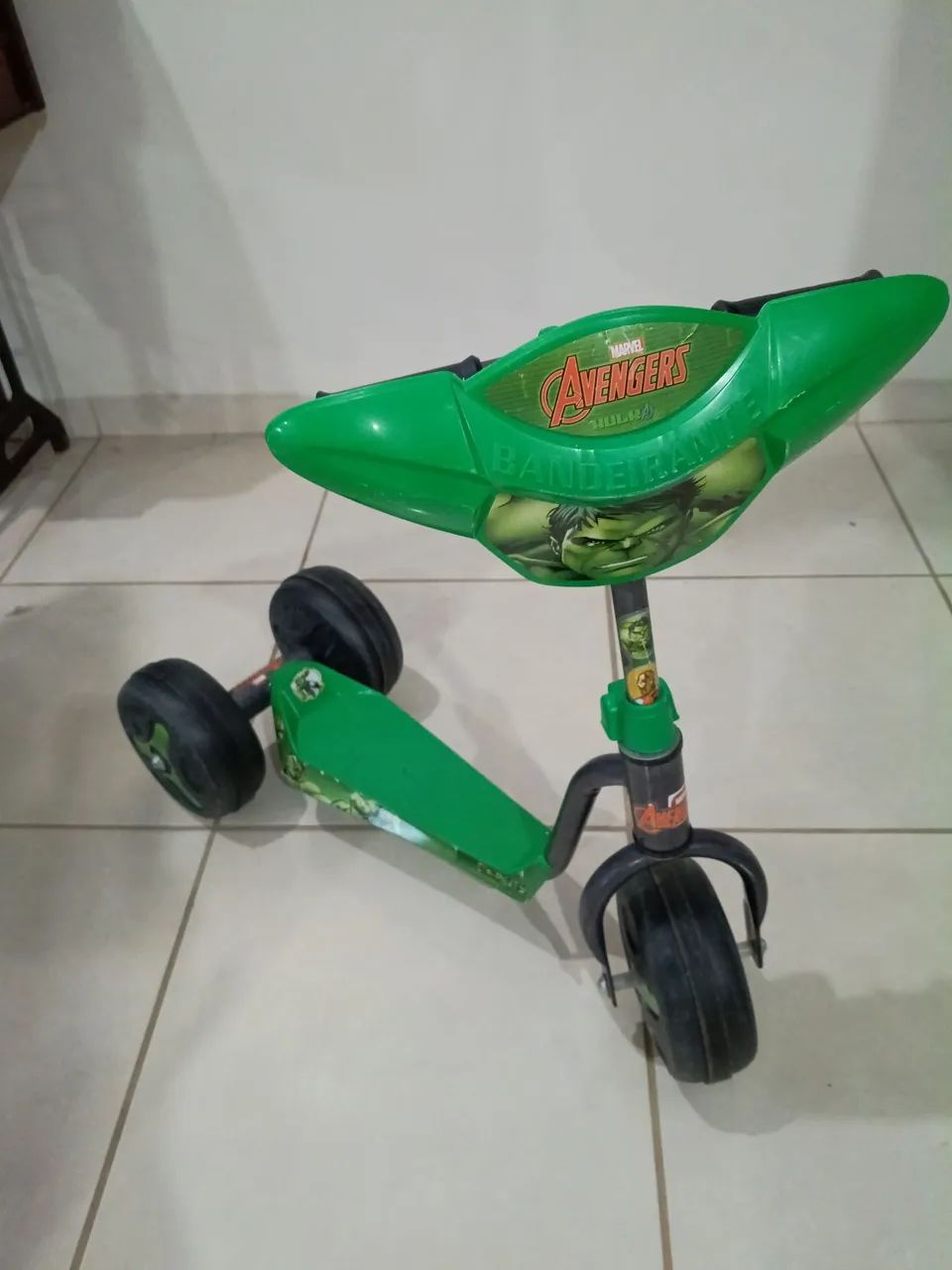 Patinete do Hulk
