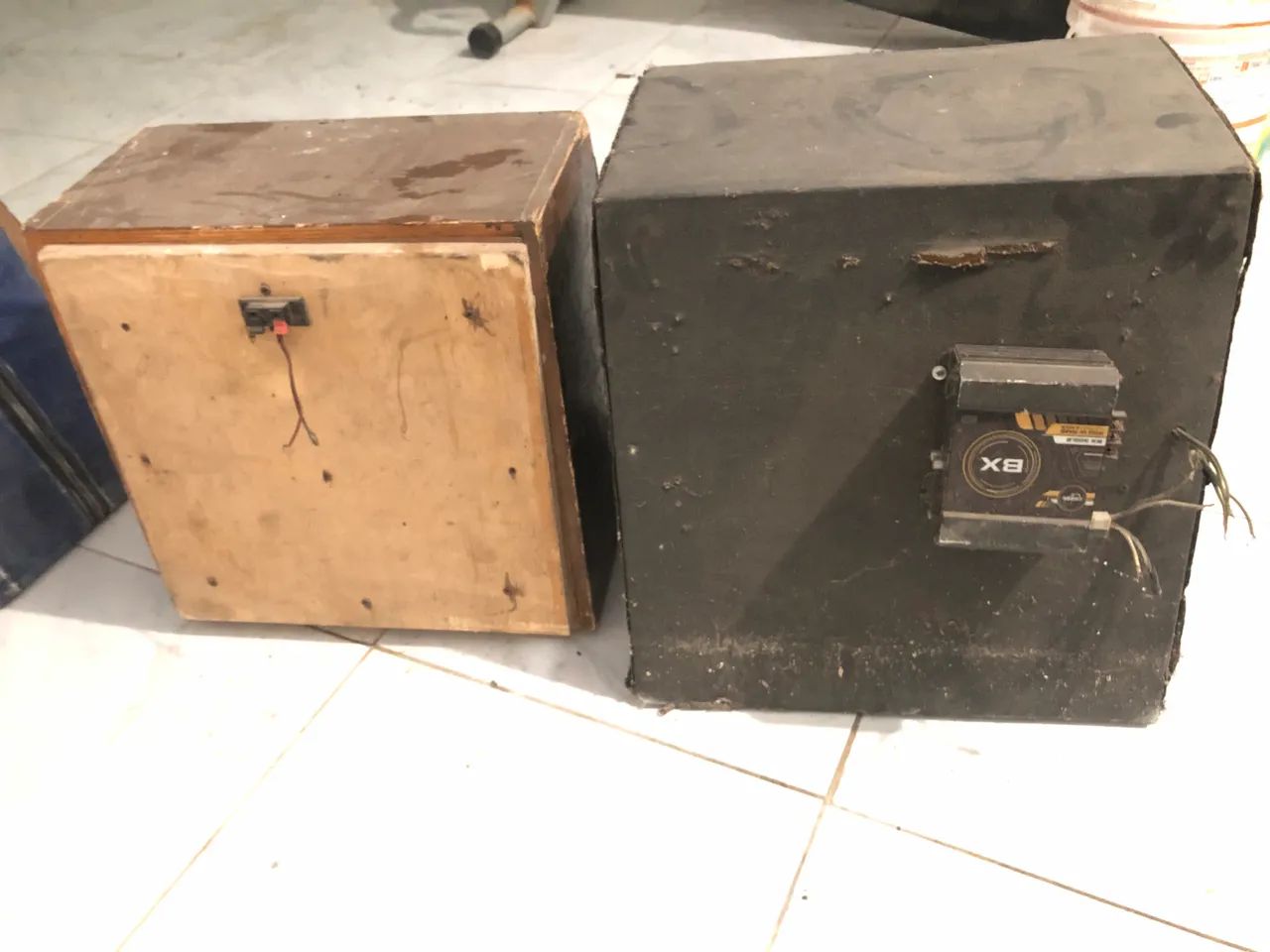 Duas caixa de som 350  - Foto 3