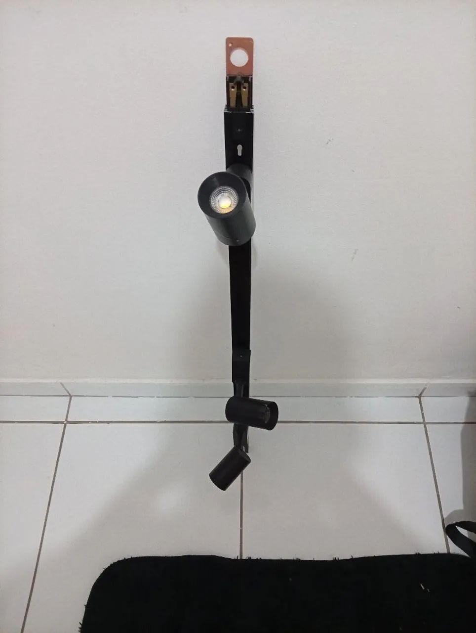 Luminária preta
