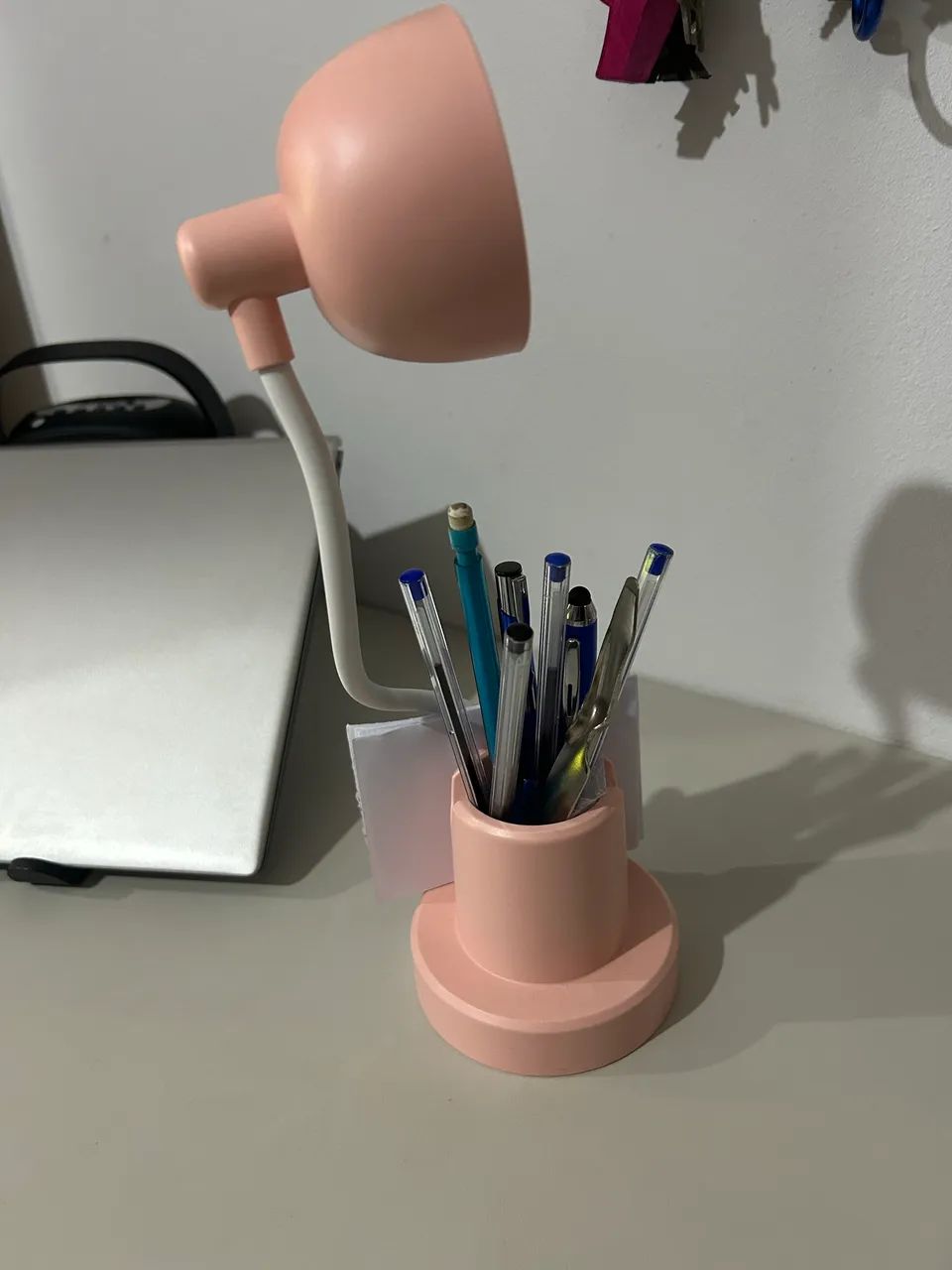 Luminária de led e porta celular  - Foto 5