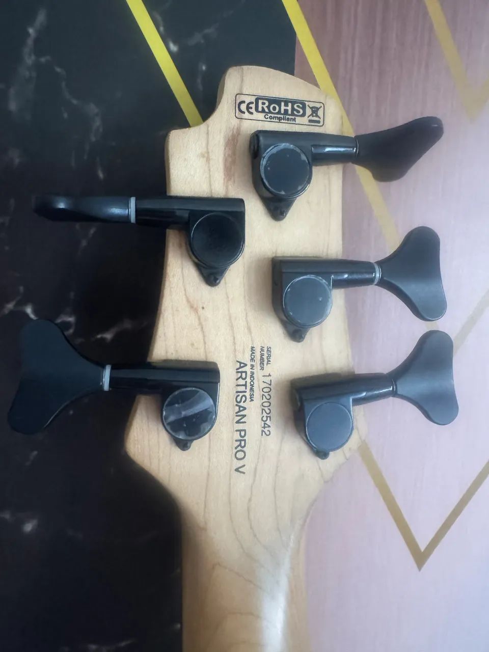 Baixo cort B5 artisan v bartolini 5 cordas - Foto 4