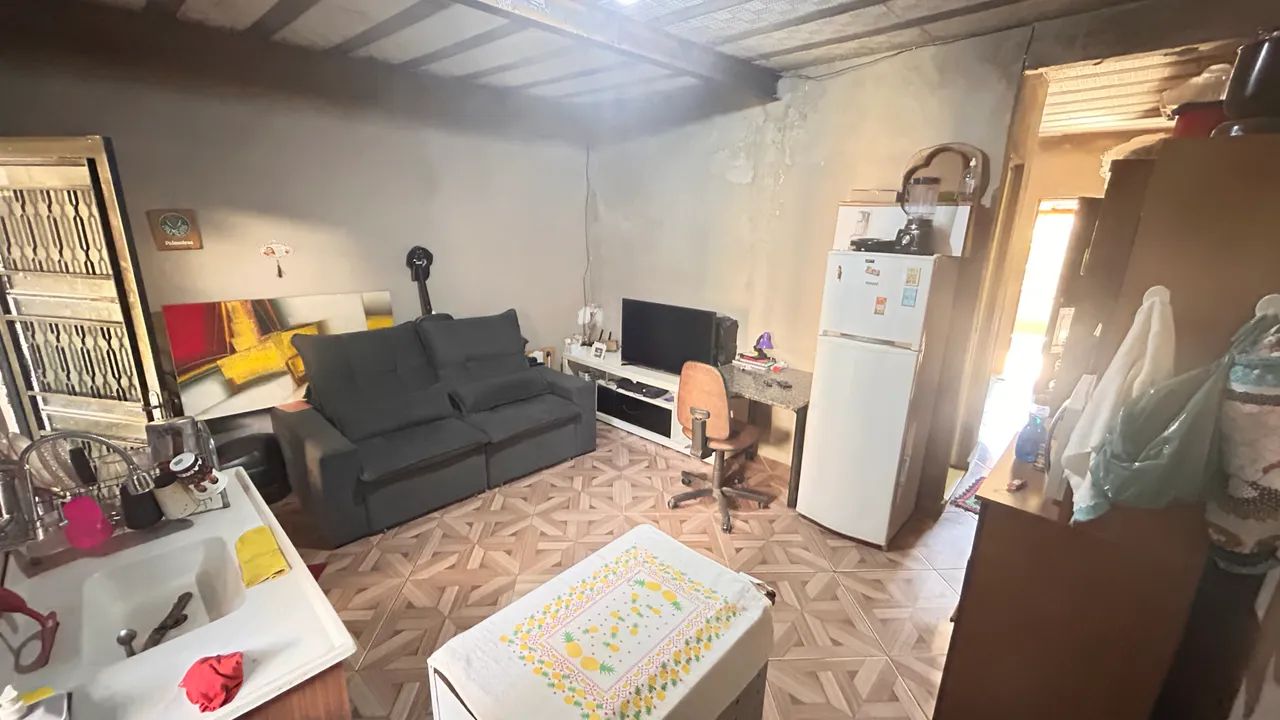 Casa com 2 Saídas, Garagem e 2º Andar Pronto para  Construção - Foto 5