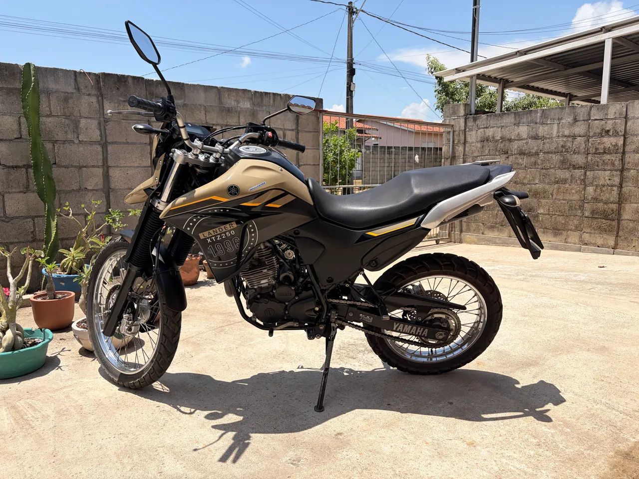 Lander 250 - Foto 2
