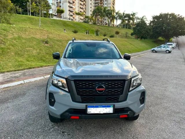 Nissan Frontier PRO4X CD 4X4 2.3 BI-TB DIE. AUT 2023