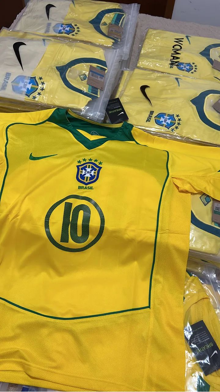 Camisa brasil retrô 2004 Ronaldinho 10 - Foto 3