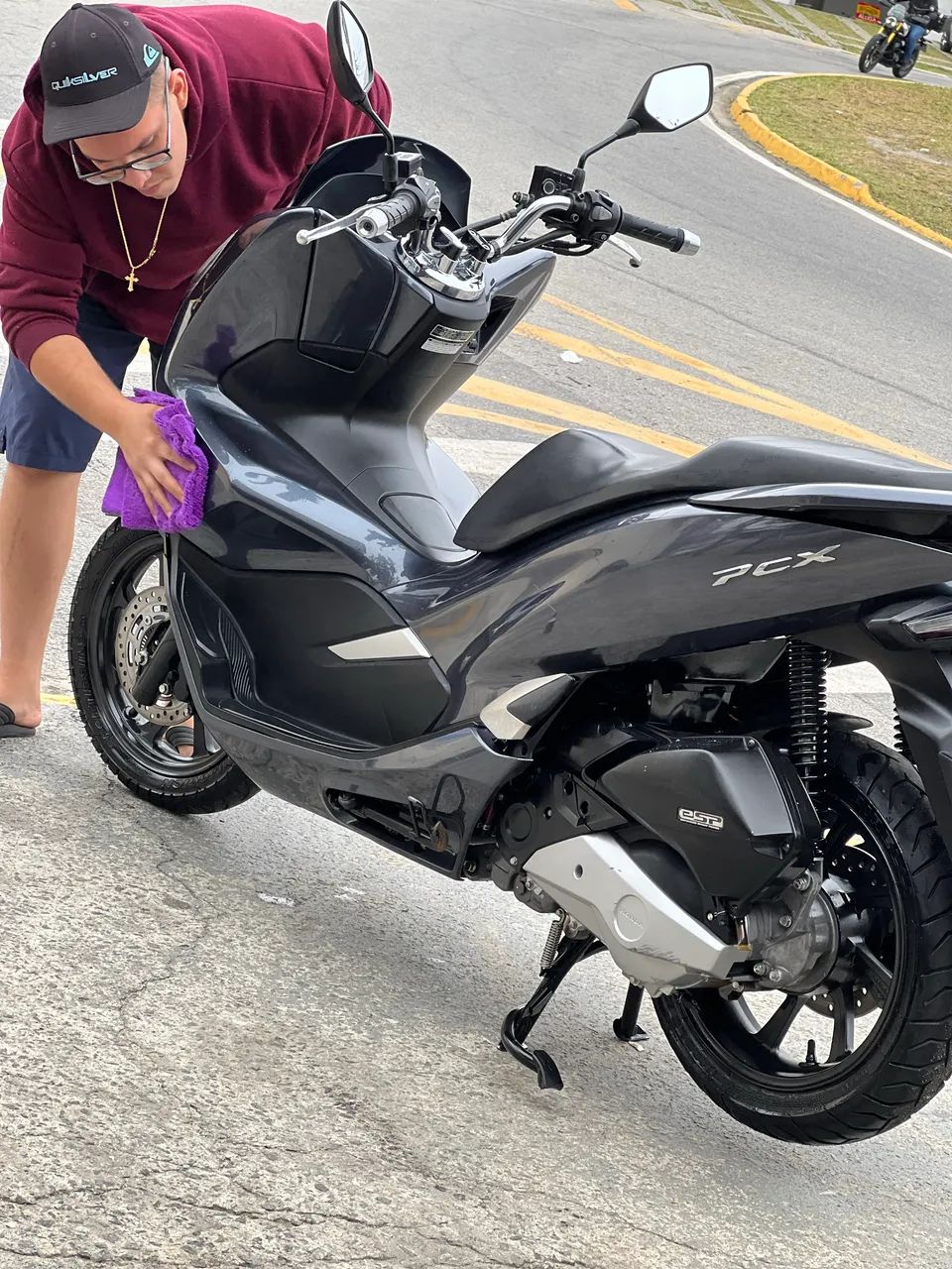 Pcx DLX 2021 - Foto 2