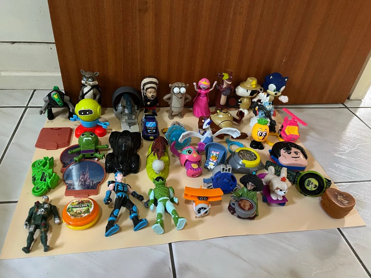 Lote brinquedos variados 