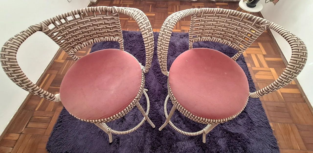 2 banquetas por 300,00 - Foto 3