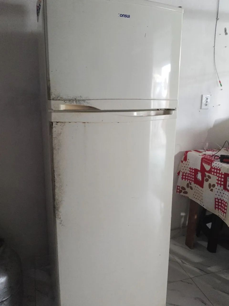 Vendo geladeira pegando perfeitamente  - Foto 2