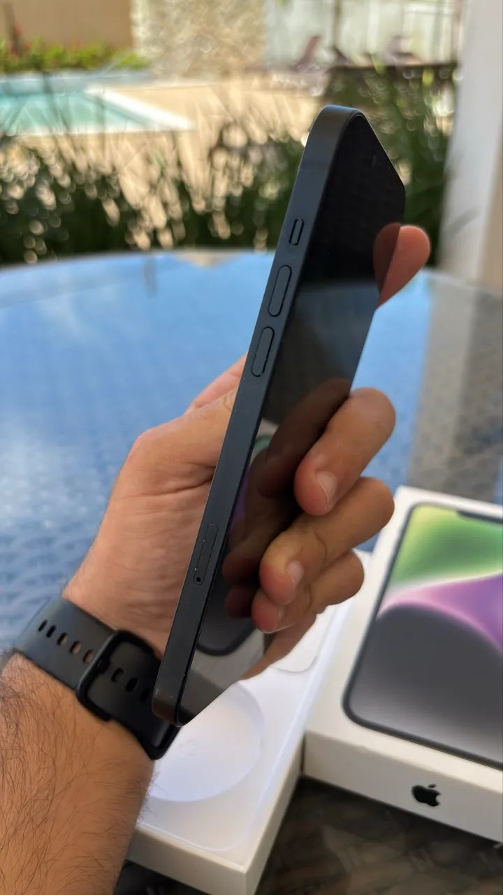 iPhone 14 Plus (128GB) - IMPERDÍVEL E COMPLETO (caixa, nota fiscal e brindes) - Foto 4