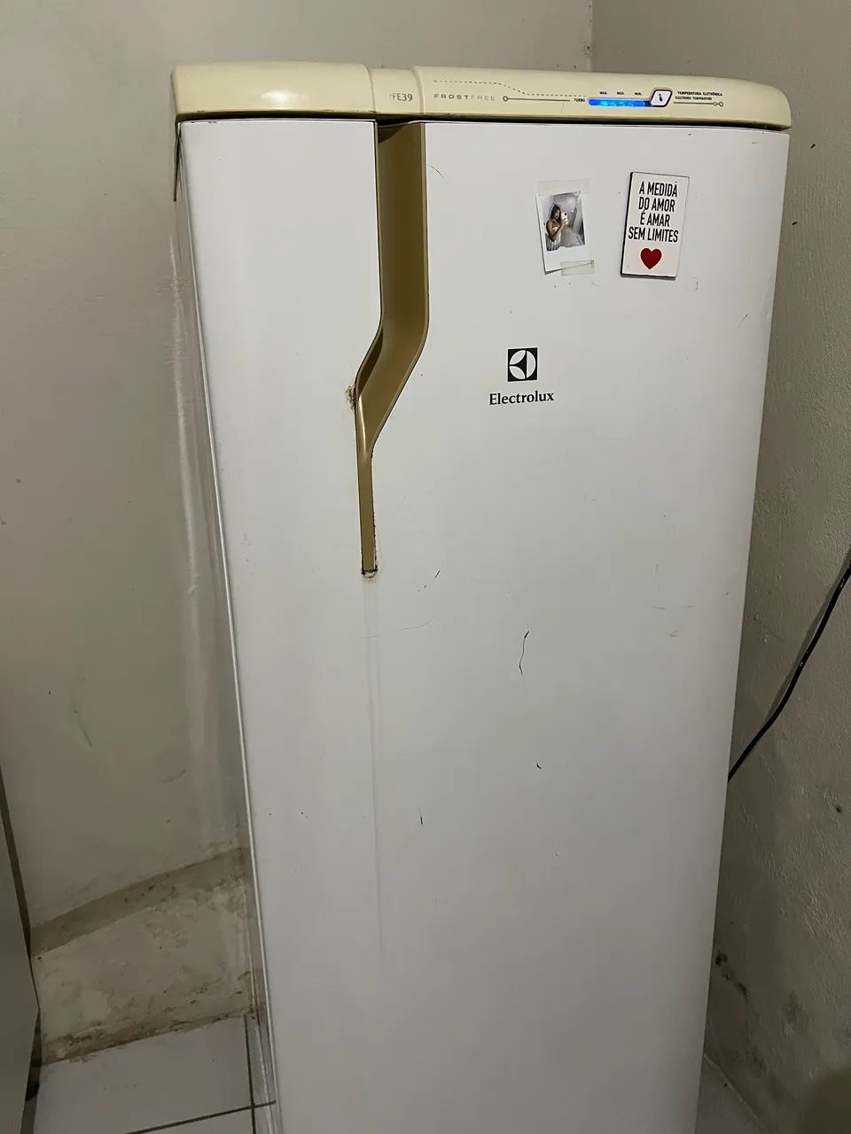 Geladeira eletrolux