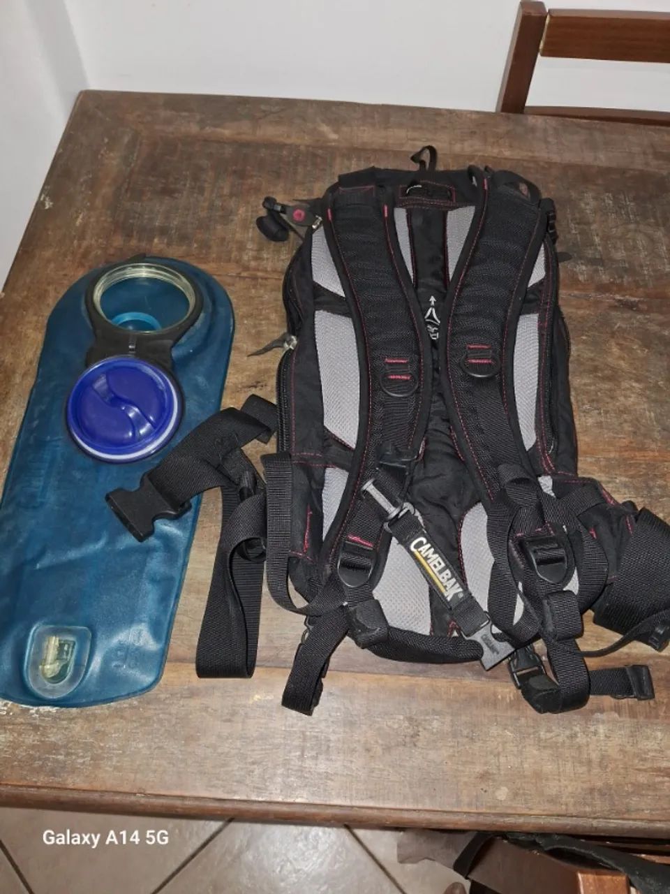 vendo mochila kamelback original  - Foto 5