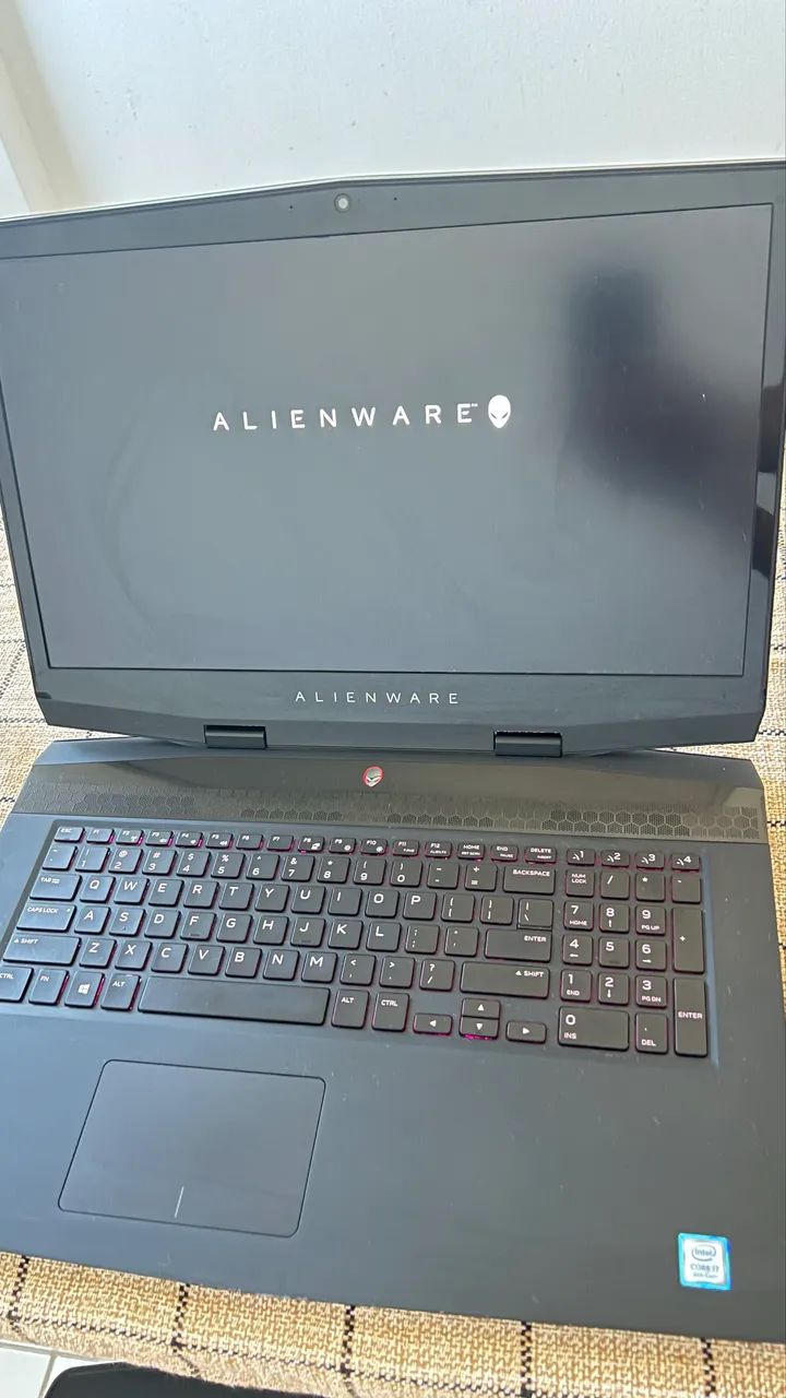 Alienware m17 negociável  - Foto 5