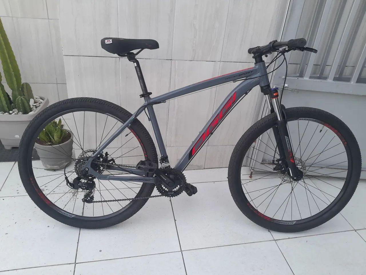 Bicicleta Aro 29, Quadro 19, Jogo De Macha Shimano. - Foto 2