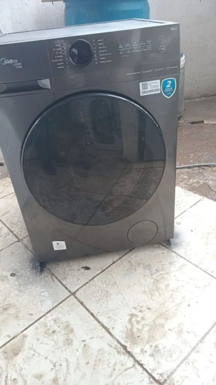 Vendo máquina midea