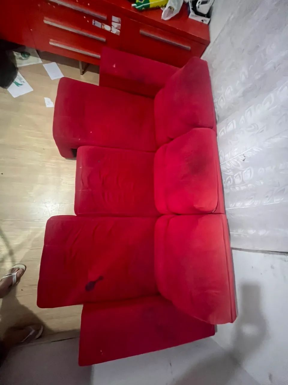 Vendo sofá vermelho  - Foto 2