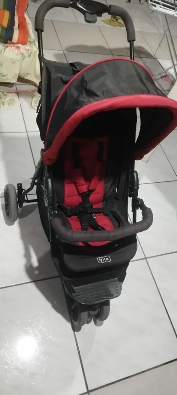 Carrinho e bebê conforto 