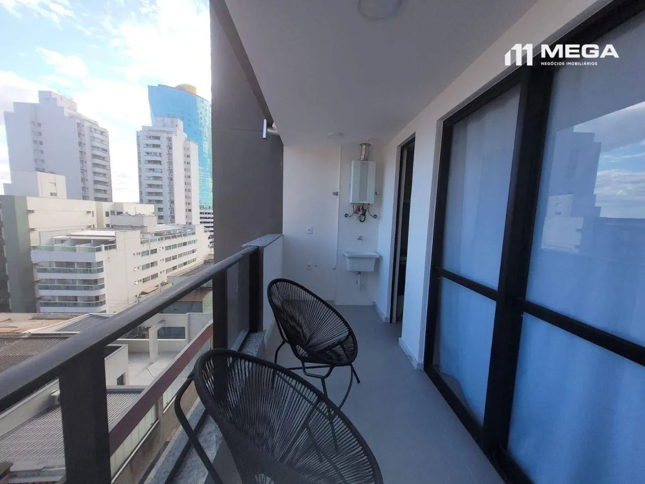 Lindo e completo quarto e sala perto da praia e mobiliado - Foto 4