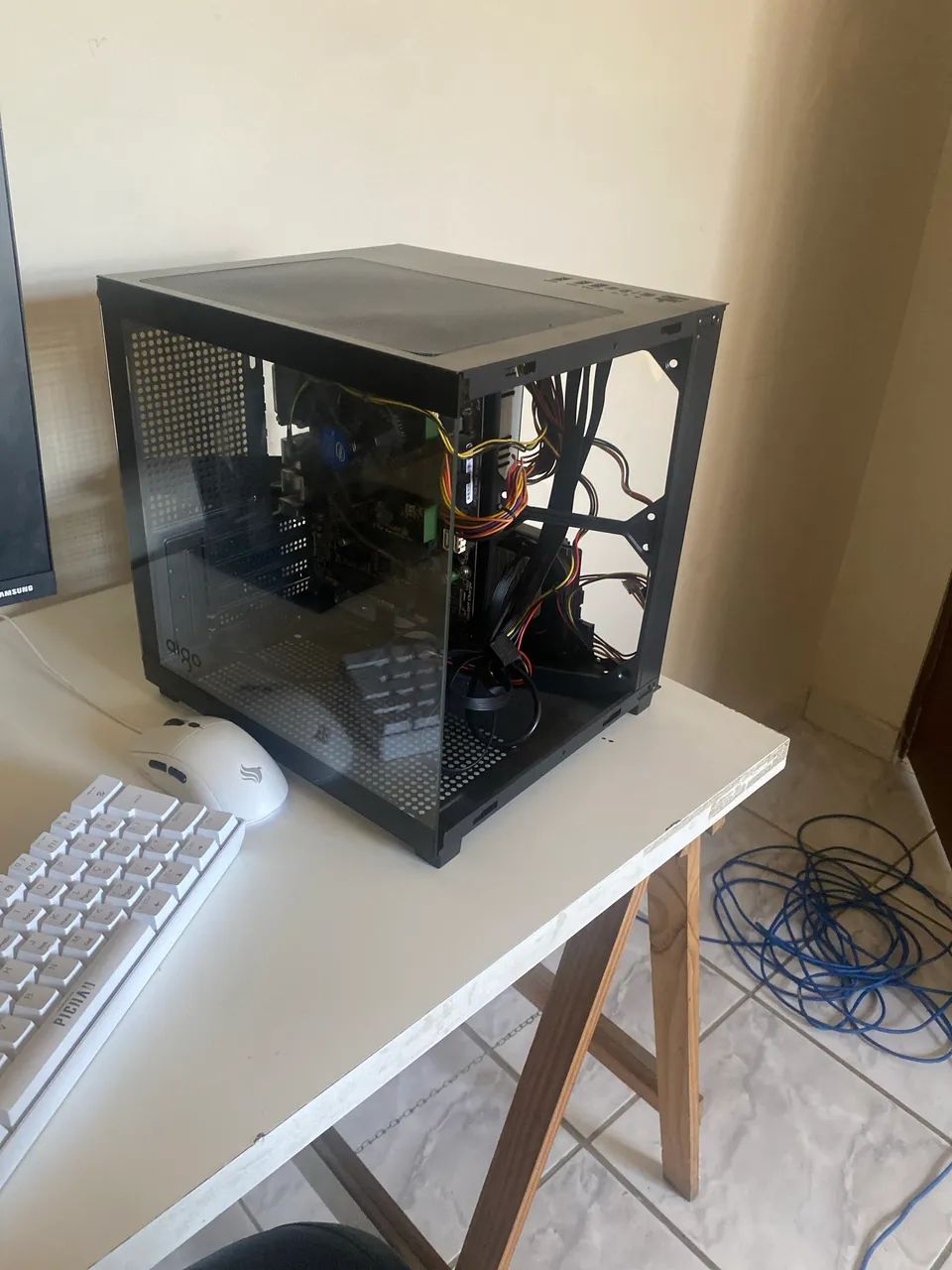 Vendo pc de entrada completo  - Foto 2