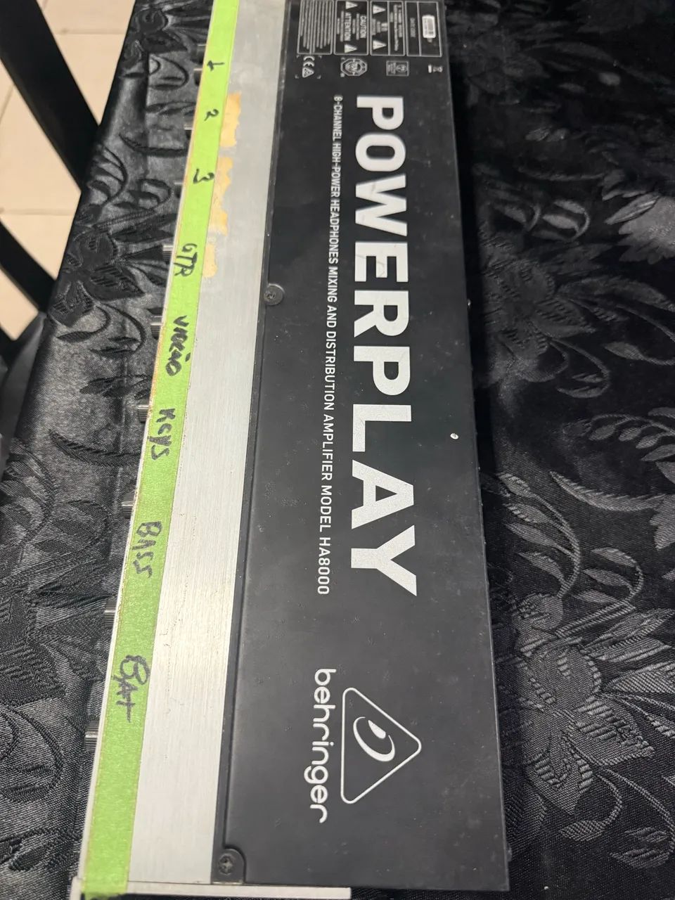 Power Play Ha - 8000 ( Behringer)