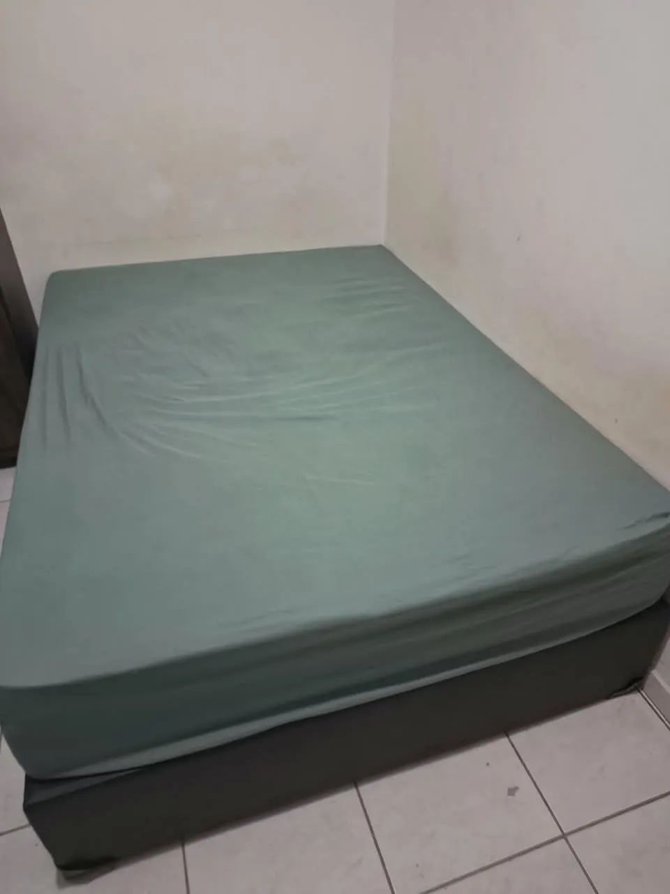 Cama box de casal 