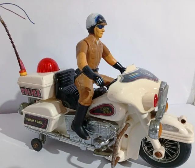 BRINQUEDO MOTO PATROL CHIPS - Foto 3