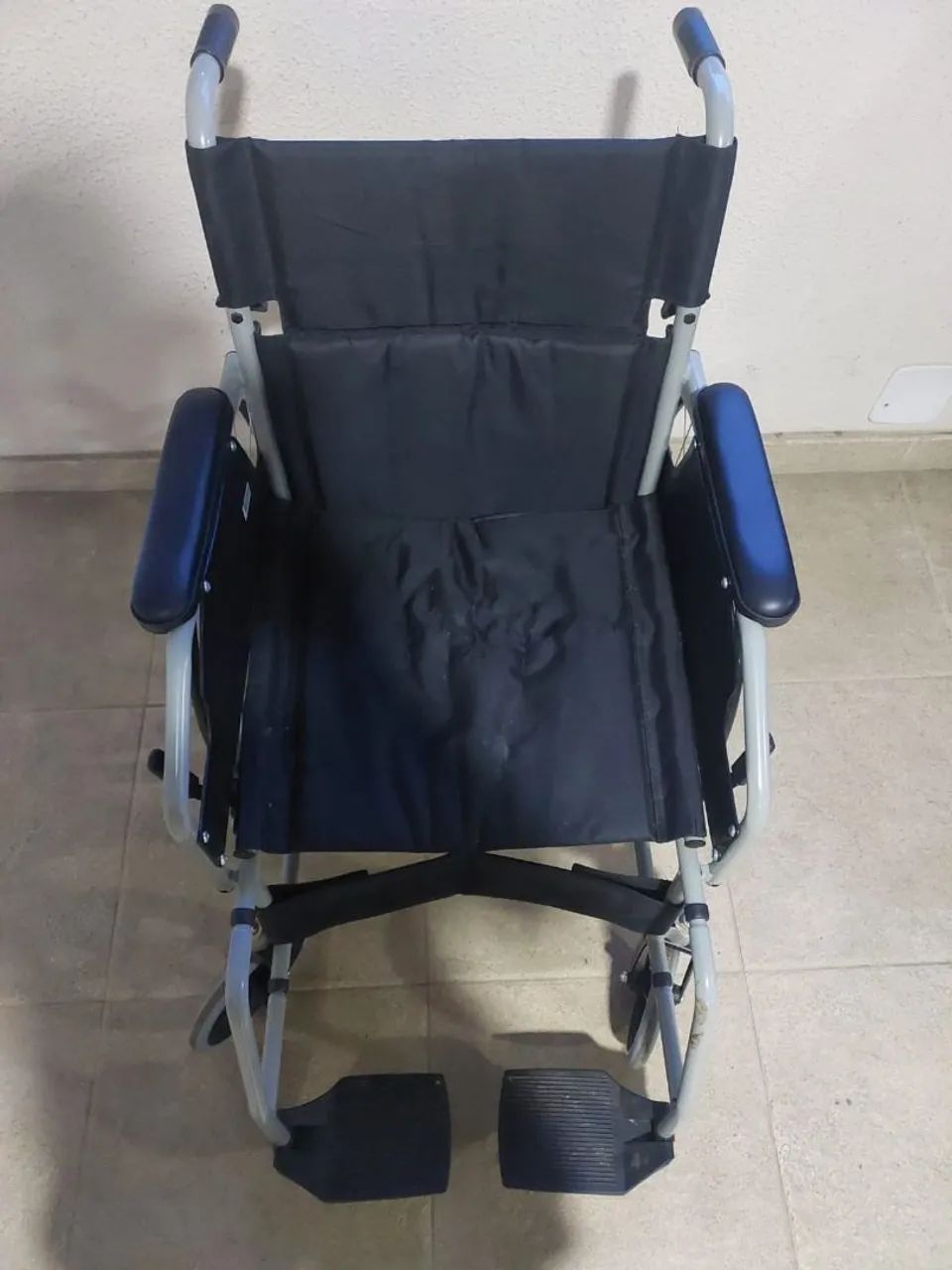 Cadeira de rodas - Foto 2