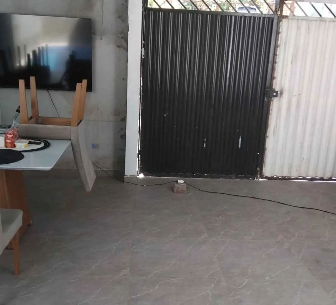 Vendo com algumas coisas dentro - Foto 4