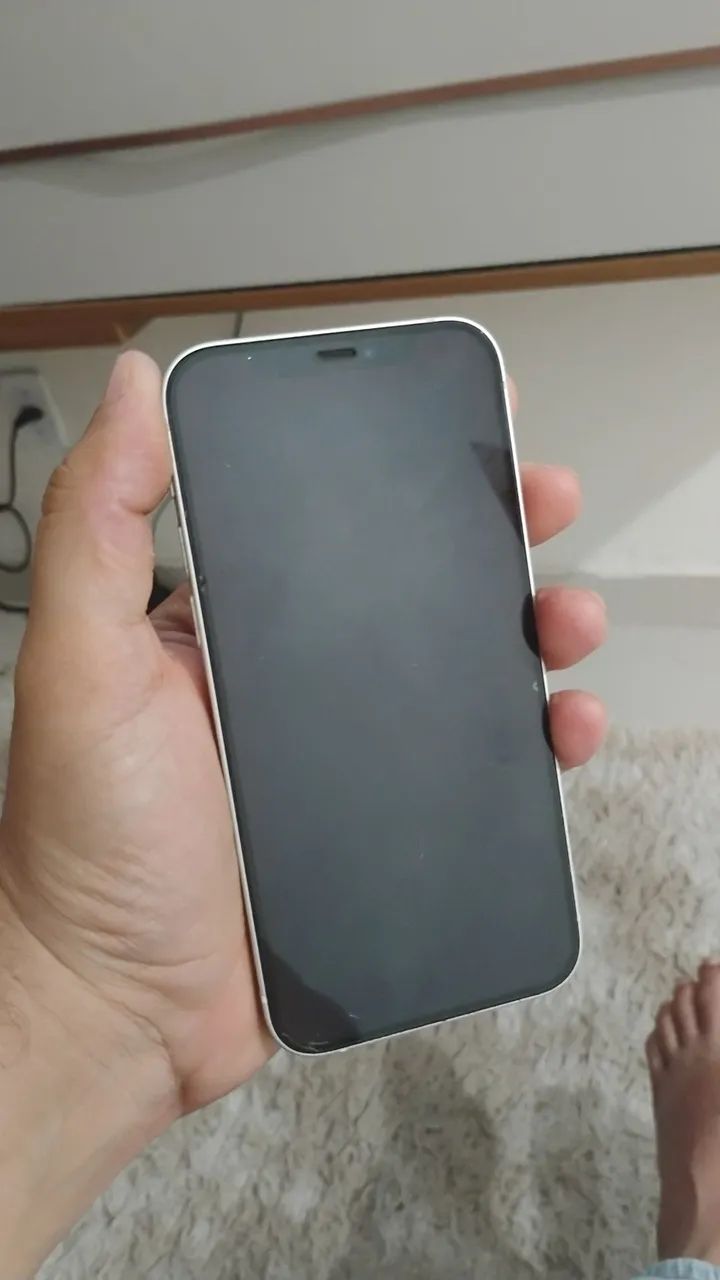 iPhone 12 branco - Foto 2