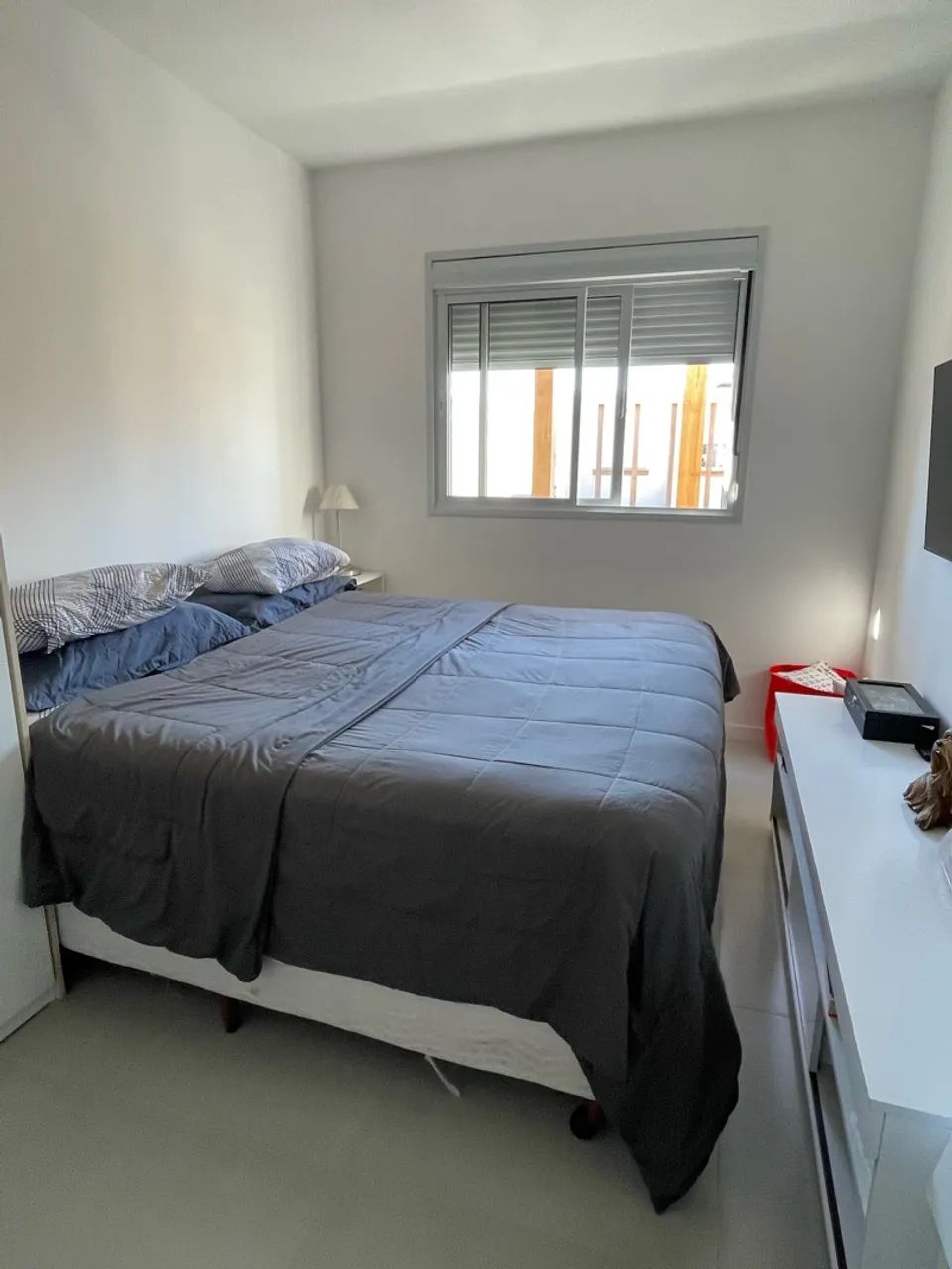 Cama Box King-size marca Simmons