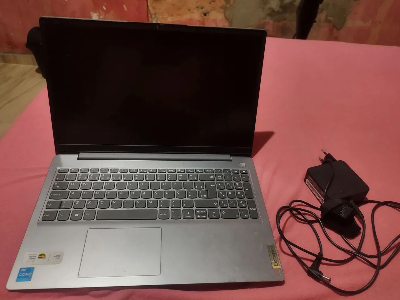 Notebook Lenovo  - Foto 2
