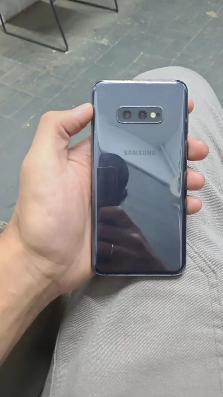 Galaxy S10e - Foto 2