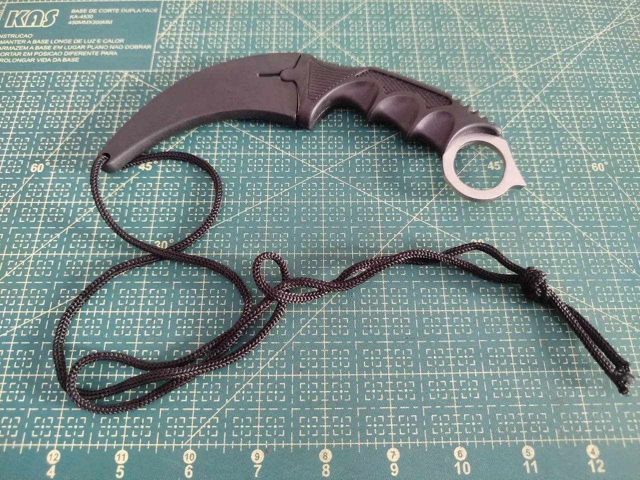 Faca Karambit Tática Defender Xtreme (Com Bainha de Pescoço) - Foto 4