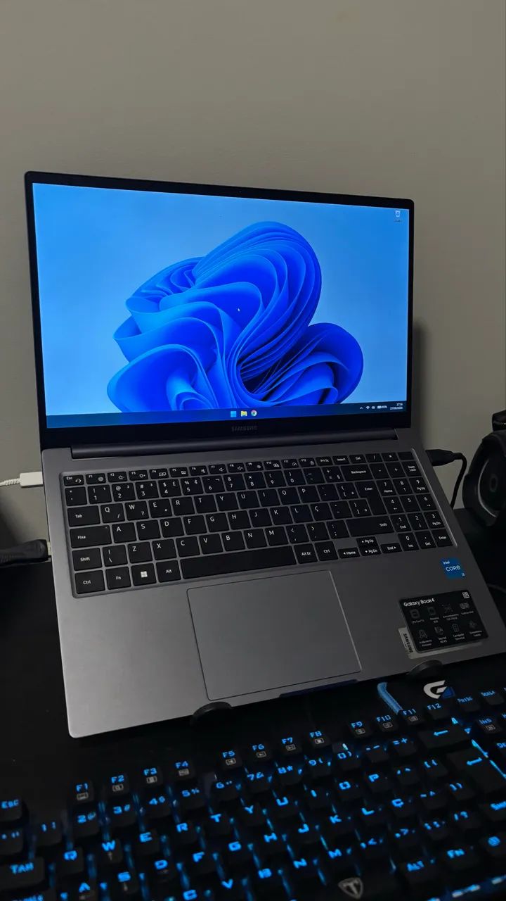 Samsung Galaxy Book4 i3 13ª 8GB SSD 256GB - Foto 2